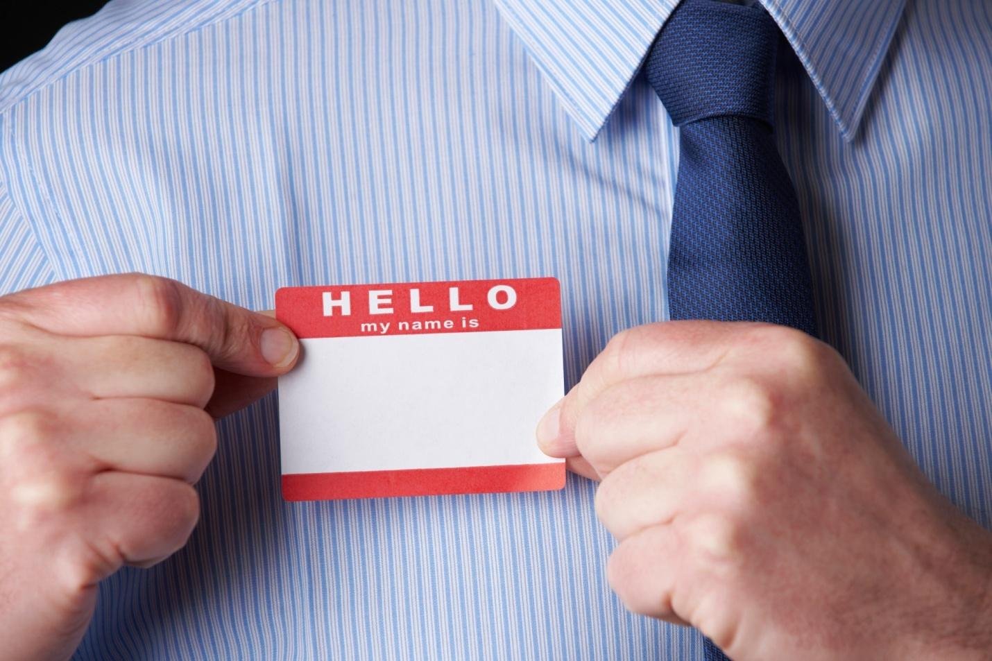5 Reasons to Have Your Employees Wear Name Tags