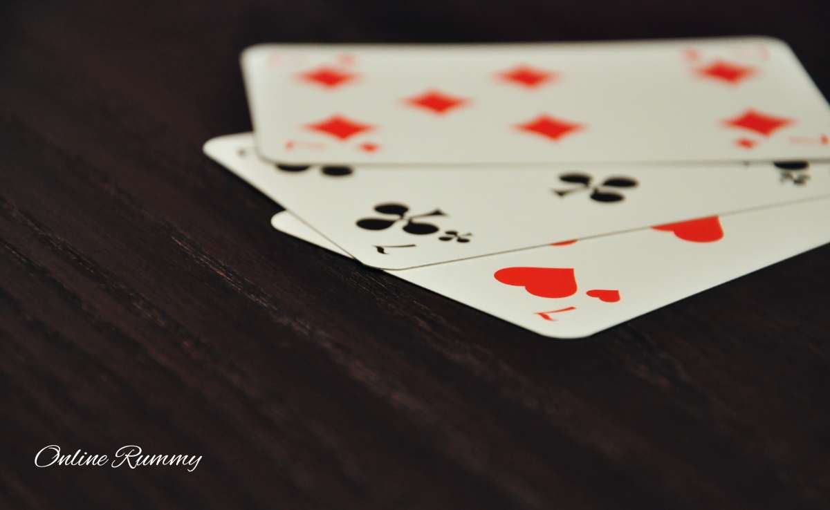 How can you pass your free time with the help of Rummy?