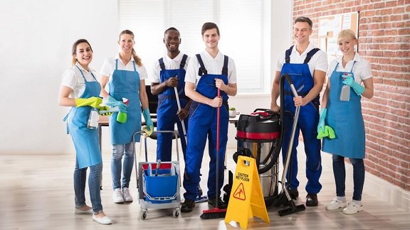 How Investing in a Cleaning Service Can Impact Your Business for the Better