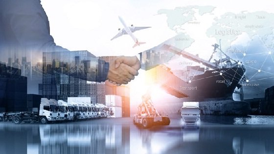 The future of supply chain management and logistics in the era of digitalization